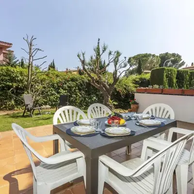 Casa acogedora con jardín privado