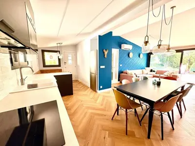 Una cocina o zona de cocina en Pool and Beach Private Access