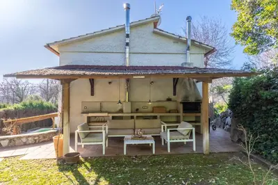 Jardín al aire libre en Casa con encanto a los pies del Montseny