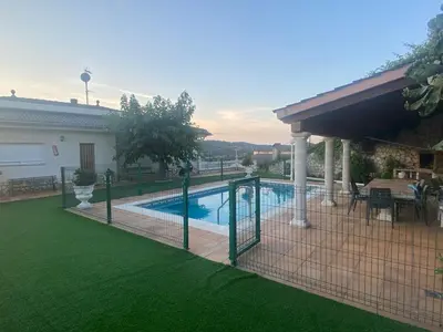 Piscina en o cerca de Hostalrica