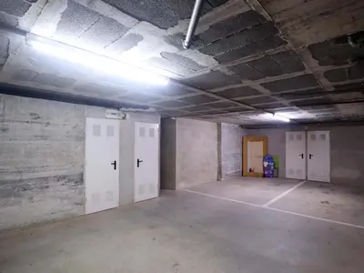 Plano de Apartamento en S'Agaró para 6 personas con piscina y aparcamiento - ES-298-3