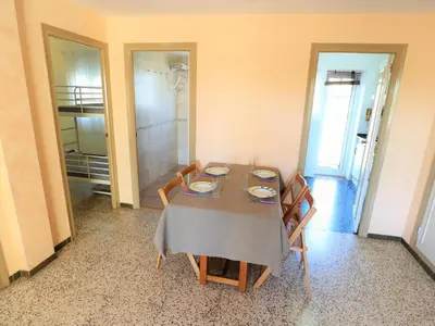 Plano de Apartamento para 6 a 300m de la playa Sant Pol S'Agaró - ES-298-22