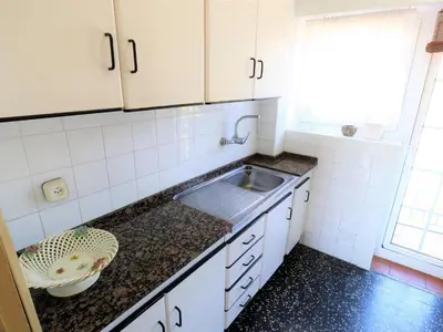 Una cocina o zona de cocina en Apartamento para 6 a 300m de la playa Sant Pol S'Agaró - ES-298-22