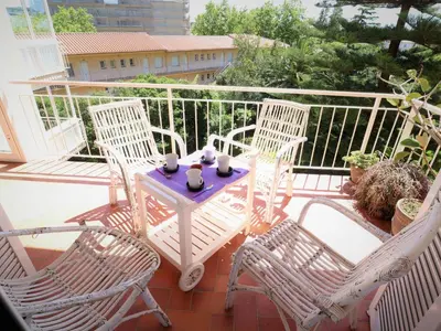 Un balcón o terraza de Apartamento para 6 a 300m de la playa Sant Pol S'Agaró - ES-298-22