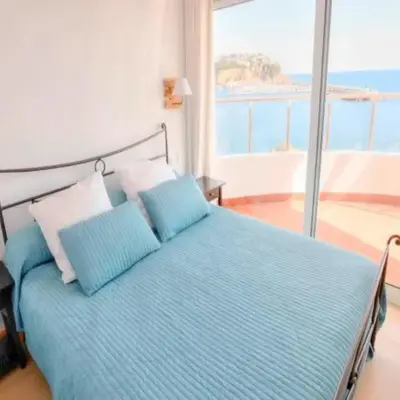 Apartamento con terraza para 6 pax en Sant Feliu de Guíxols - ES-298-18