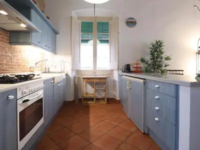 Una cocina o zona de cocina en Loft renovado en el centro de Sant Feliu, 2 habitaciones, cerca de la playa - ES-298-42