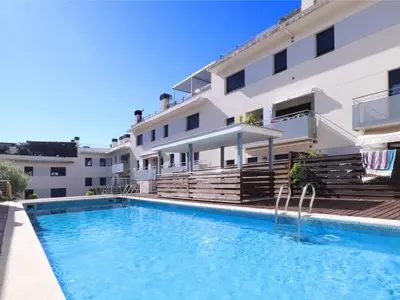 Piscina en o cerca de Apartamento en planta baja en Sant Feliu de Guíxols, para 4 pers, con terraza y piscina - ES-298-29