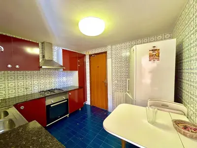Una cocina o zona de cocina en Ático con vista panorámica - 6 pers. - ES-298-58