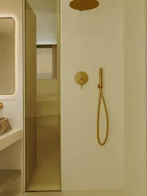 Un baño de Suites by Miramar - Adults only