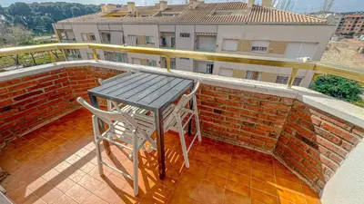 Un balcón o terraza de Vivalidays Gabriel - Fenals - LLoret de Mar