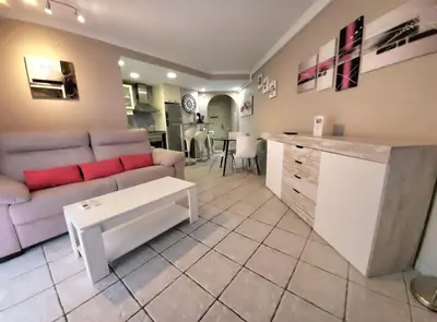 Una cocina o zona de cocina en Cozy Blanes Apartment