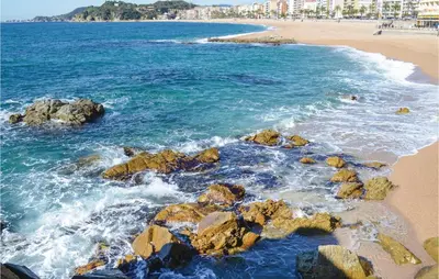 Plano de Stunning Apartment In Lloret De Mar