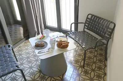 Comida en o cerca de este apartamento