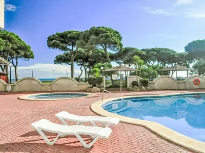 Piscina en o cerca de Apartment Blanes Beach by Interhome