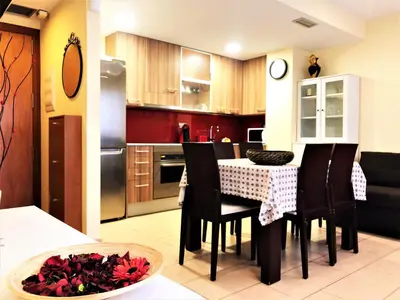 Una cocina o zona de cocina en Lloret Beach Apartments
