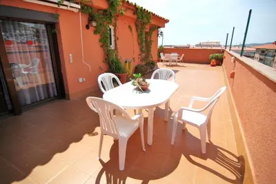 Un balcón o terraza de HomeHolidaysRentals Aqua