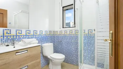 Un baño de 2Caro - Lloret de Mar