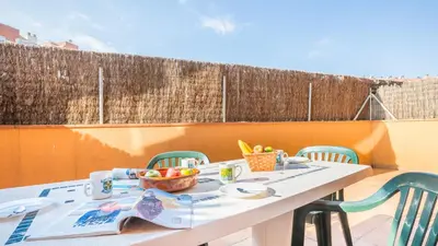 Comida en o cerca de este apartamento
