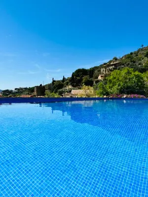 Paisaje cerca of this country house