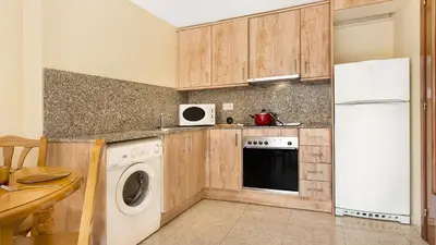 Una cocina o zona de cocina en 2P-53 - Lloret de Mar