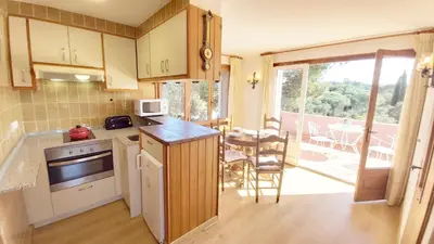 Una cocina o zona de cocina en Est Benet - Calella de Palafrugell