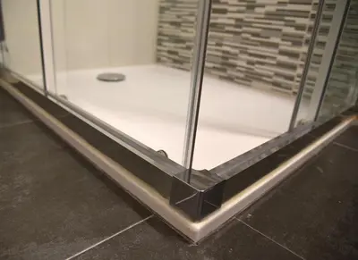 Un baño de Hotel Julimar