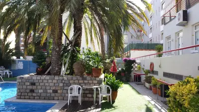 Piscina en o cerca de Apartaments Mar Blau Calella