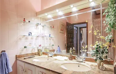 Un baño de Beautiful Apartment In Palamós
