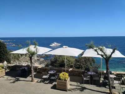 Paisaje cerca de este hotel