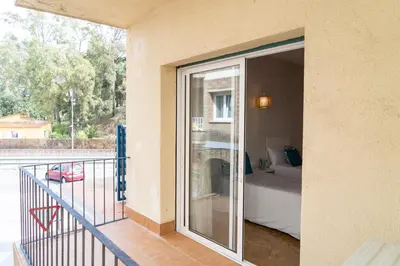 Un balcón o terraza de Hotel Aubí