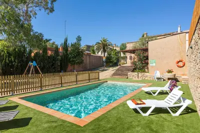 Piscina en o cerca de Can Nentia
