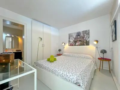 Cama o camas de una habitación en Vivalidays Garbi - LLoret de Mar centro