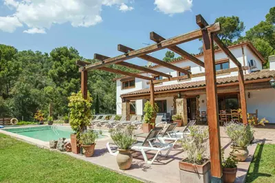 Piscina en o cerca de Can Lari (Chalet)