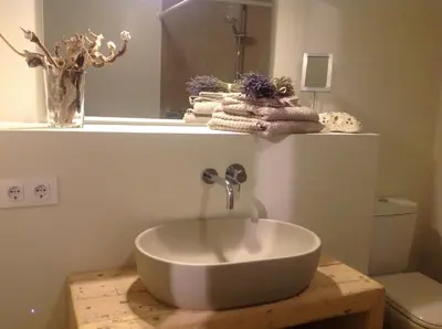 Un baño de Allotjament Barri Vell Girona