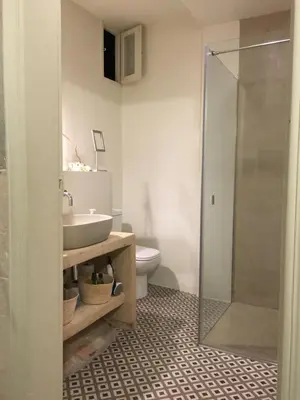 Un baño de Allotjament Barri Vell Girona