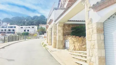 Edificio en el que se encuentra el apartamento