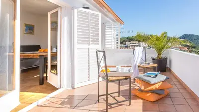 Un balcón o terraza de Villa Tensi