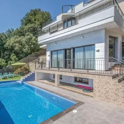 Nice Home In Santa Susanna With Kitchen