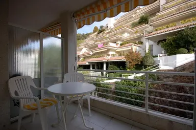 Un balcón o terraza de Lets Holidays BEACH APARTMENT 2 rooms with PARKING