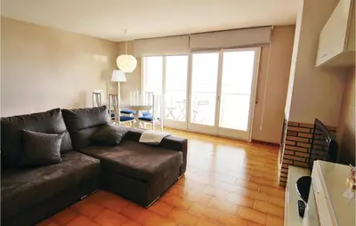 Zona de estar de Gorgeous Apartment In Pineda De Mar
