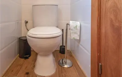 Un baño de Cozy Home In Macanet De La Selva