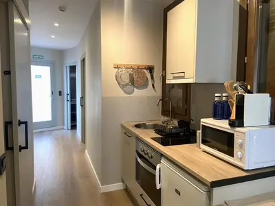 Una cocina o zona de cocina en Calendula Hotel & Apartaments