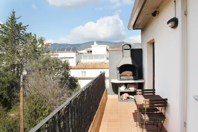 Un balcón o terraza de Holiday Tossa Apartment