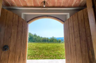 Paisaje cerca of this country house
