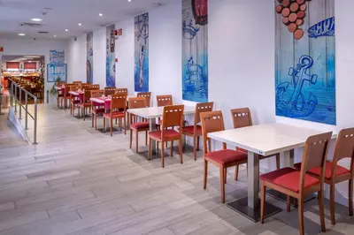Zona de estar de GHT Balmes, Hotel-Aparthotel&SPLASH