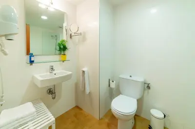 Un baño de Edificio Tropicana