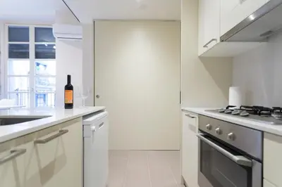Una cocina o zona de cocina en Bravissimo Cort Reial-2B