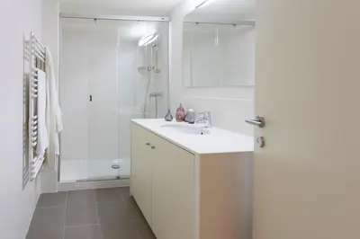 Un baño de Bravissimo Cort Reial-2A