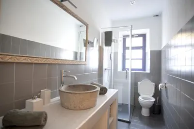 Un baño de La Lleona Apartment