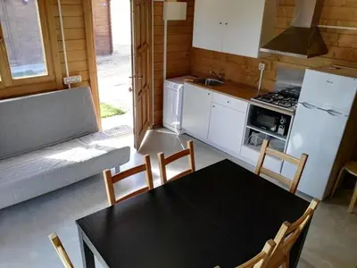 Una cocina o zona de cocina en Càmping Rural Montori